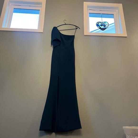 Dress the Population Dresses & Skirts - Dress the Population Georgina Gown Women S Peacock Blue Bow Front Slit Dress